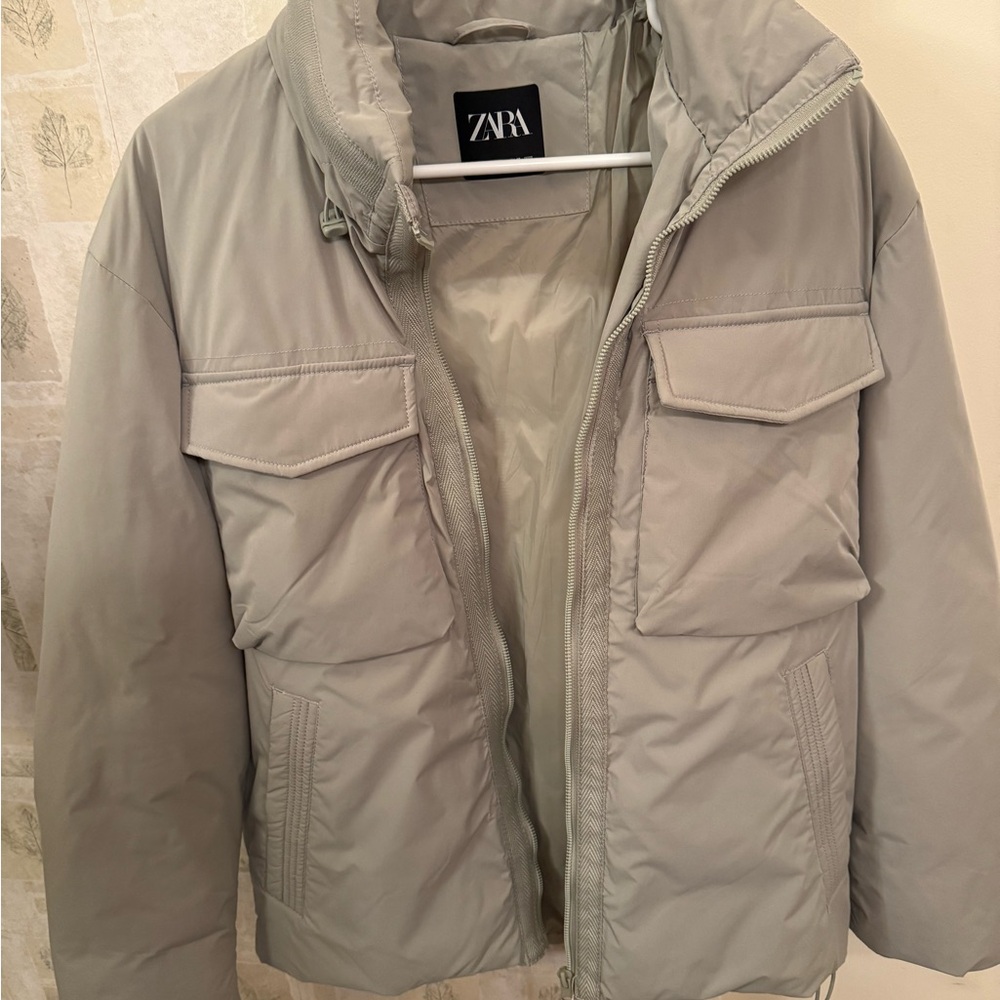 ZARA Men's Light Gray Puffer Coat